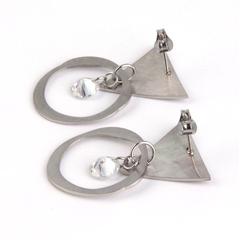 Aretes-Acero-Plateado-Cepillado-Triangulo-Ovalo-Zirconia-2