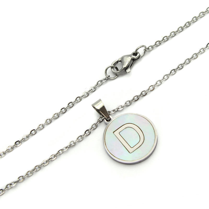 Collar Acero Plateado Circular Letra D Madre Perla 2