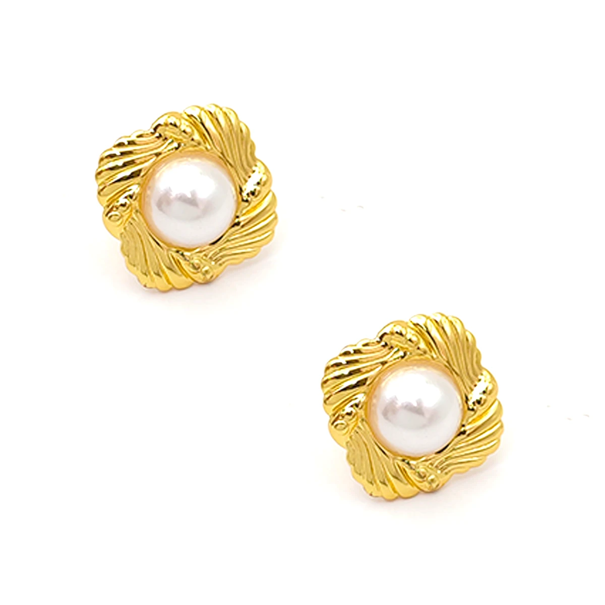 Aretes Acero Dorado Perla Cuadrado Diseño Elegante (1)