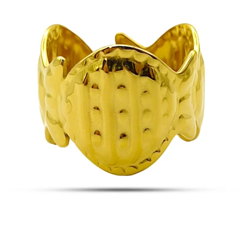 Anillo-Acero-Dorado-Ancho-Estriado-Martillado-Ajustable-1.webp