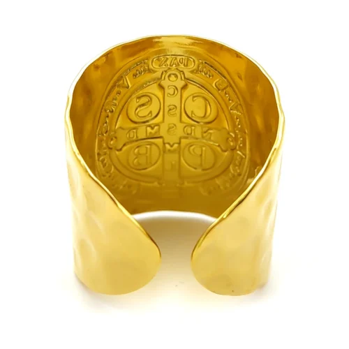 Anillo-Acero-Inox-Bicolor-San-Benito-Martillado-Ajustable-3.webp