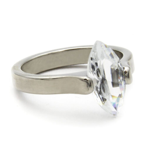 Anillo-Acero-Plateado-Cocktail-Zirconia-Clara-Rombo-3.jpg