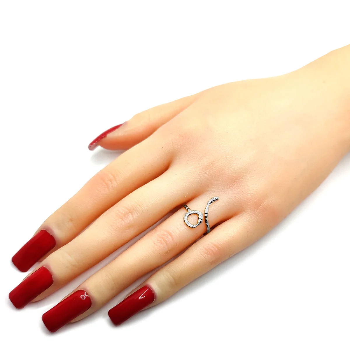 Anillo Acero Plateado Slim Delgado Martillado Ajustable 6 Anillo Acero Plateado Slim Delgado Martillado Ajustable - Image 4