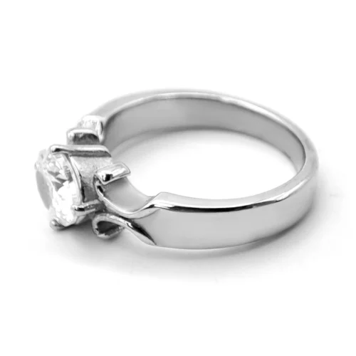 Anillo-Acero-Plateado-Zirconia-Enmarcada-Compromiso-Promesa-4.webp