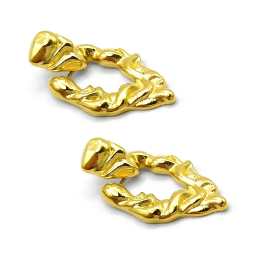 Aretes-Acero-Inox-Dorado-Triangulo-Irregular-Martillado-2.webp