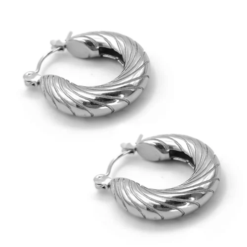 Aretes-Acero-Plateado-Arracadas-Patron-Ondas-Grabadas-3.webp