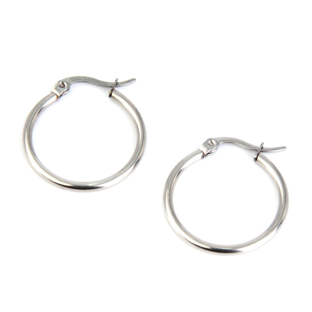 Dije Acero Plateado Niña Pequeña Infantil con Coletas 13 Arracada Plateada 4 scaled 1