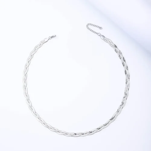 Cadena-Acero-Triple-Cadena-Planchada-Trenzada-Elegante-1-1.webp
