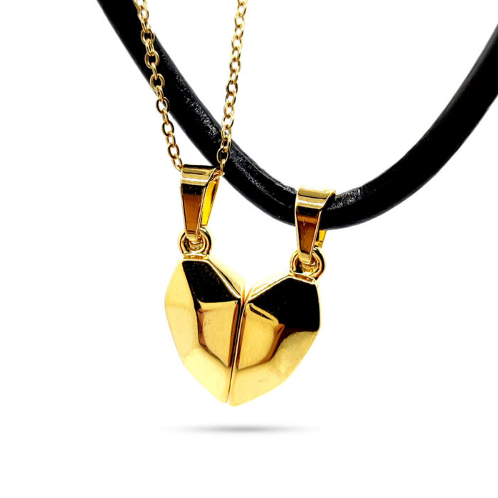 Collar-Acero-Dorado-Corazon-Magnetico-Partido-Pareja-Duo.jpg