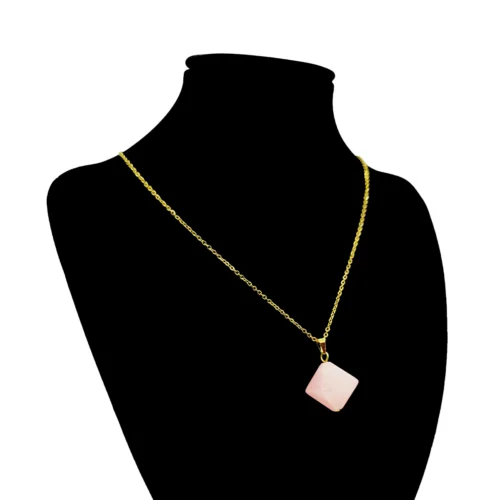 Collar-Acero-Inox-Dorado-Cuarzo-Rosado-Amor-Forma-Rombo-2.webp