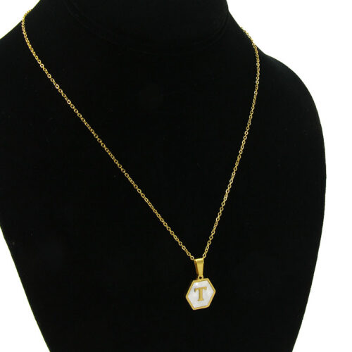 Collar-Acero-Inox-Dorado-Hexagonal-Letra-T-Madre-Perla-3.jpg