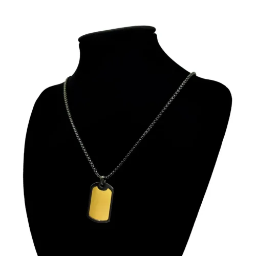Collar-Acero-Inox-Negro-Militar-Placa-Dorada-Hombre-3.webp