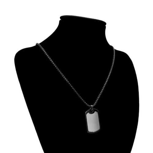 Collar-Acero-Inox-Negro-Militar-Placa-Plateada-Hombre2.webp