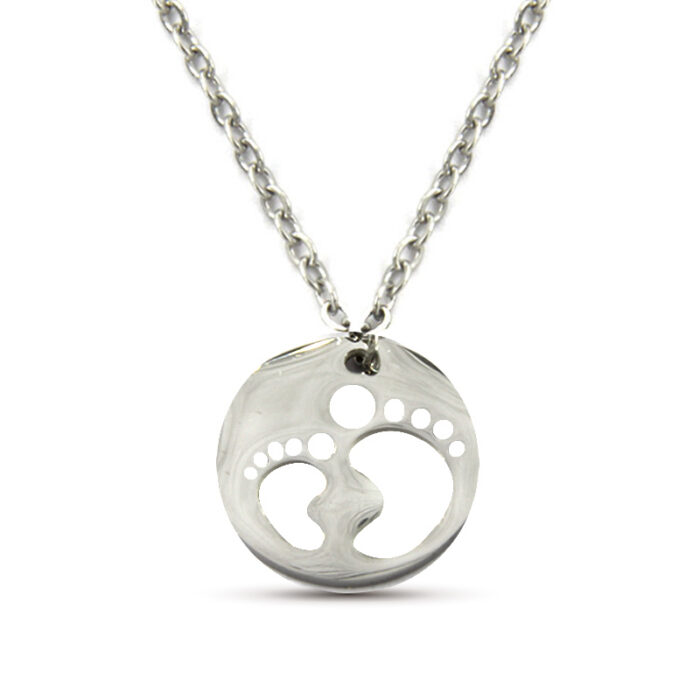 Collar-Acero-Inox-Plateado-Huellas-Piecitos-Bebe-Lindo.jpg