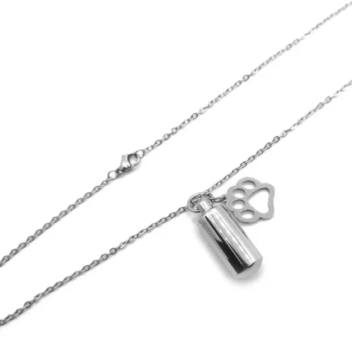 Collar-Acero-Inox-Plateado-Urna-Cenizas-Mascota-Huella-2.webp