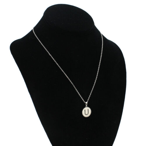 Collar-Acero-Plateado-Circular-Letra-U-Madre-Perla-3.jpg
