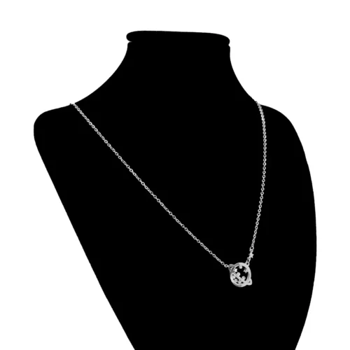 Collar-Acero-Plateado-Planeta-Saturno-Estrellas-Zirconia.webp