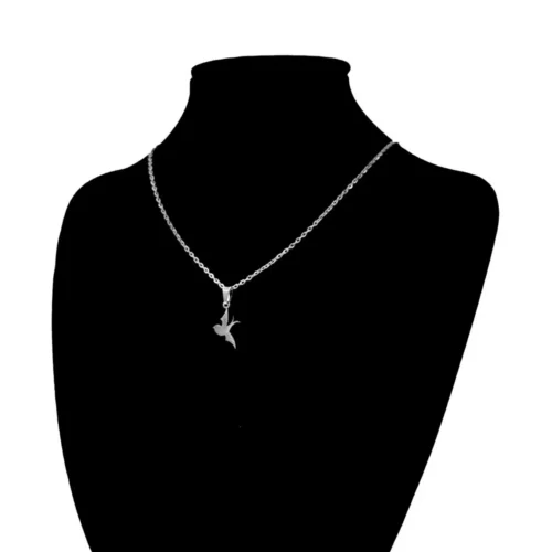 Set-Joyeria-Acero-Plateado-Ave-Golondrina-Volando-1.webp