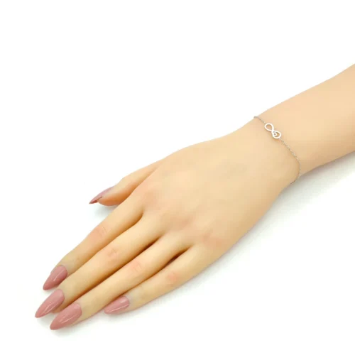 Pulsera-Acero-Plateado-Delgada-Infinito-Corazon-3.webp