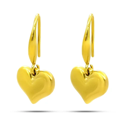 Aretes dorados de acero inoxidable con gancho y corazón colgante sobre fondo blanco