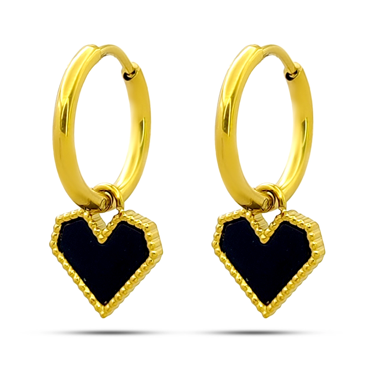 aretes de perla con zirconia en acero inoxidable dorado y plateado sobre fondo blanco
