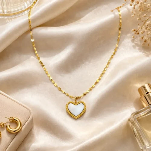 Collar Acero Dorado Corazón Madre Perla Enmarcado