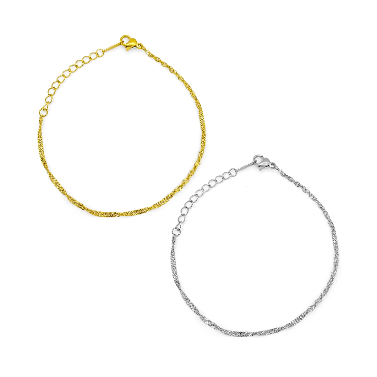 Pulsera delgada de acero inoxidable dorada tipo twist de 2 mm sobre fondo blanco