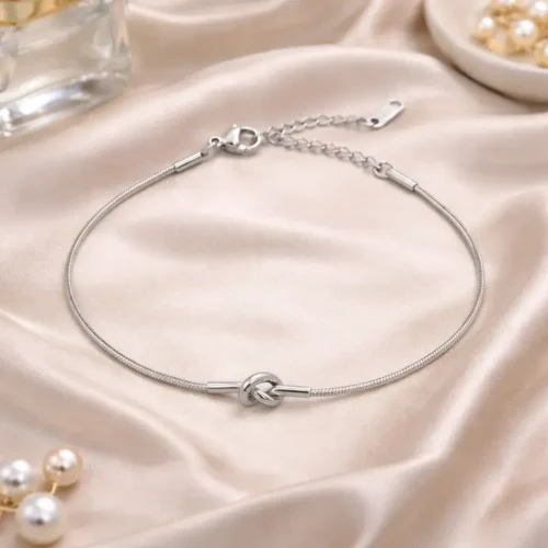 Pulsera Acero Plateado Cola de Rata Delgada con Nudo