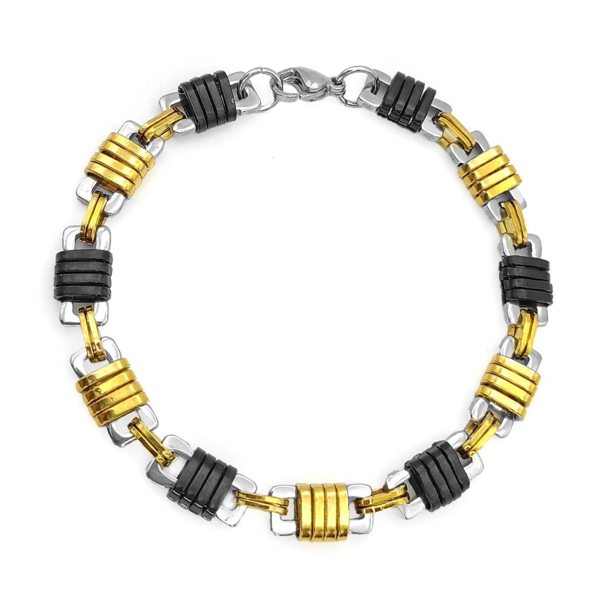 Pulsera tricolor de acero inoxidable para hombre con eslabones cuadrados y remaches en dorado, plateado y negro sobre fondo blanco