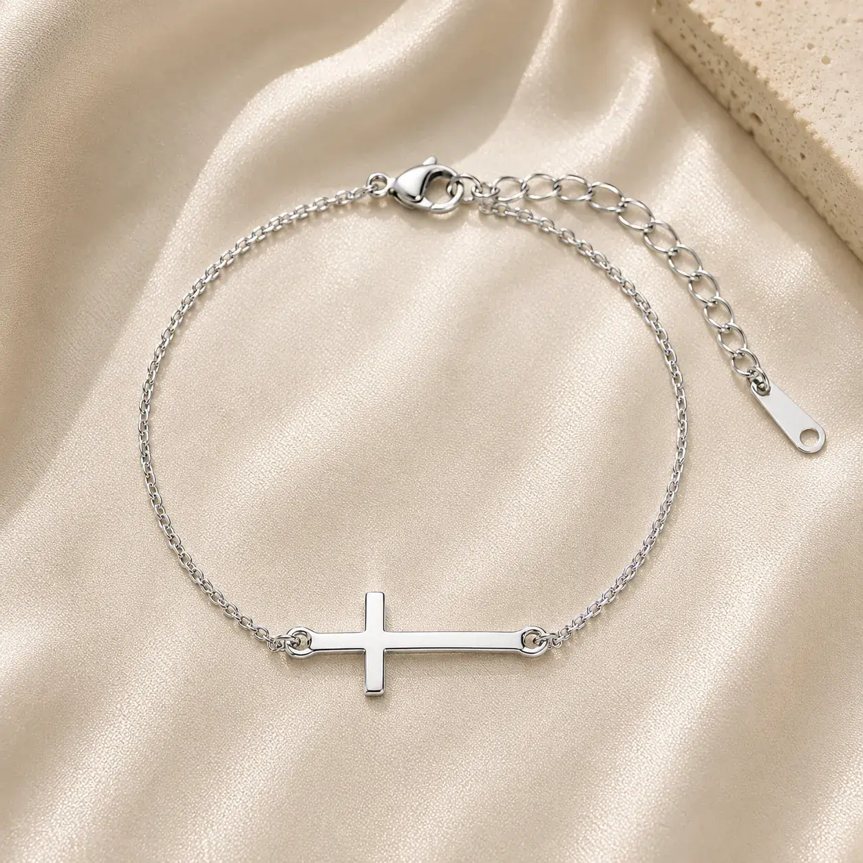 Pulsera Acero Plateado Simbolo Cruz Lisa Sencilla 7 Pulsera Acero Plateado Simbolo Cruz Lisa Sencilla - Image 5
