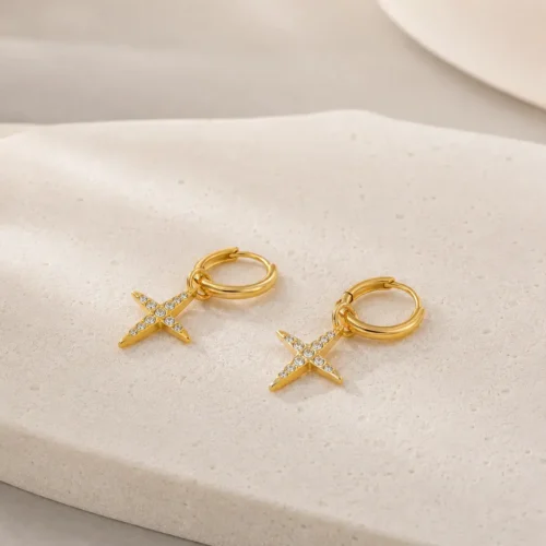 Aretes Acero Dorado Huggie Colgante Estrella Cristales (3)