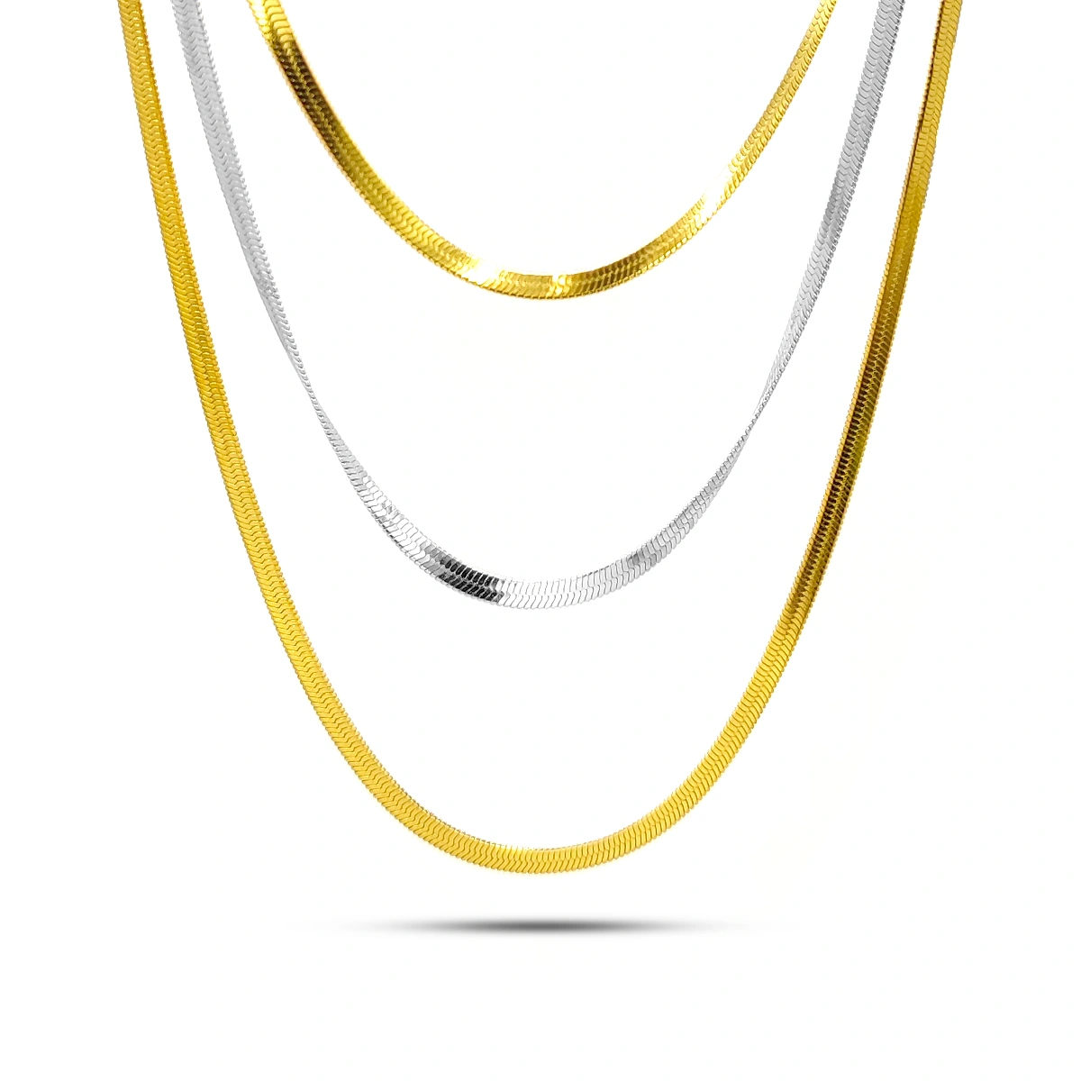 Collar bicolor de acero inoxidable triple tipo panza de víbora planchada en dorado y plateado